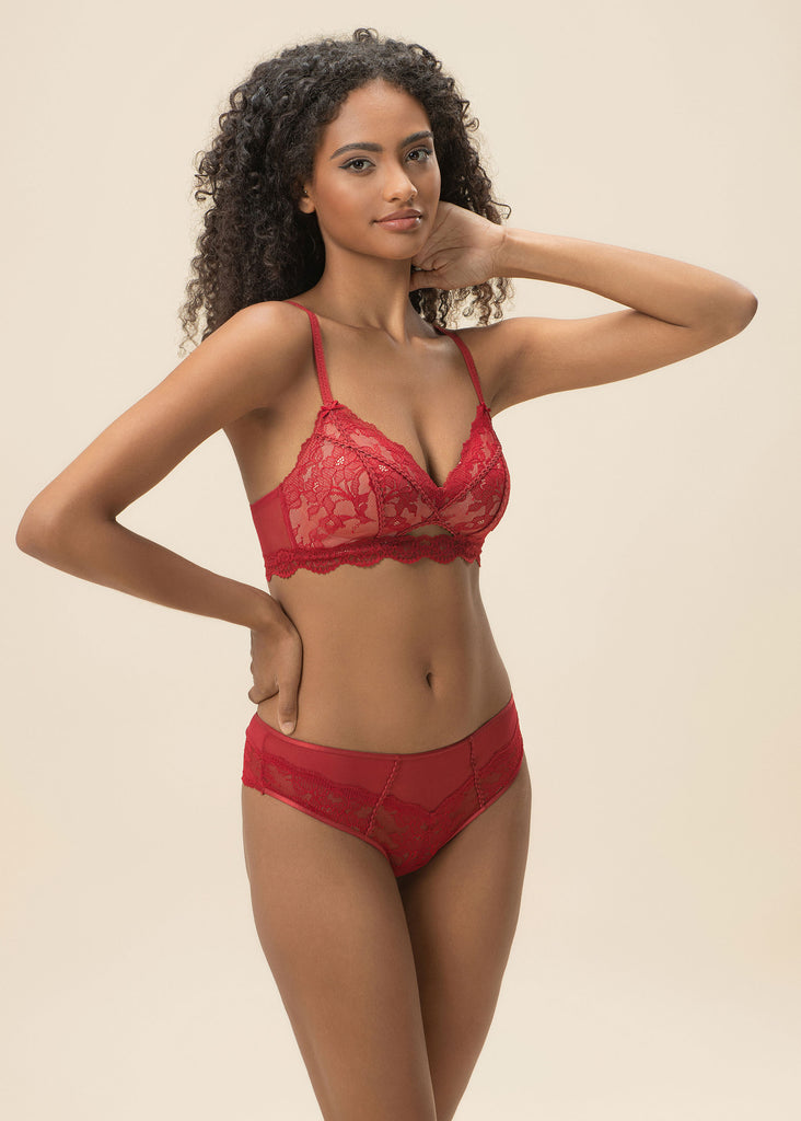 JANET Red Lace Wireless Triangle Molded Cup Bra