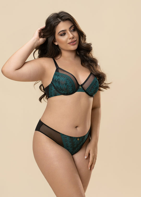JOCASTA Plus Black Unlined Bra With Green Lace