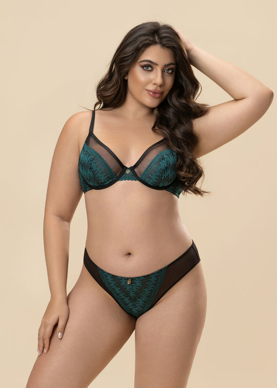 JOCASTA Plus Green Lace Lingerie Set
